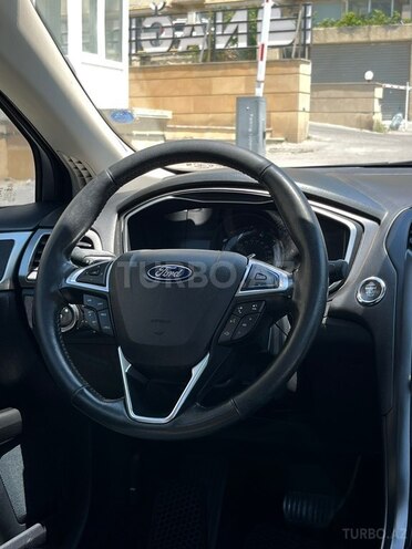 Ford Fusion (North America)-13