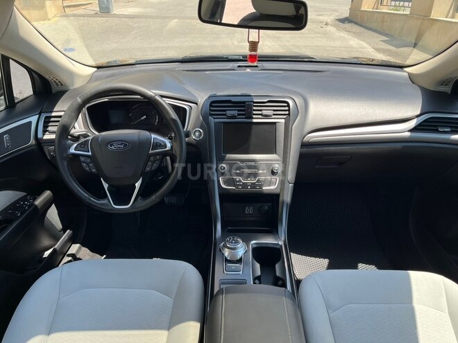Ford Fusion (North America)-14