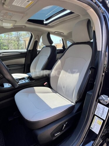 Ford Fusion (North America)-20