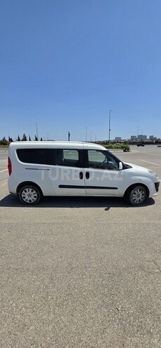 Fiat Doblo-10