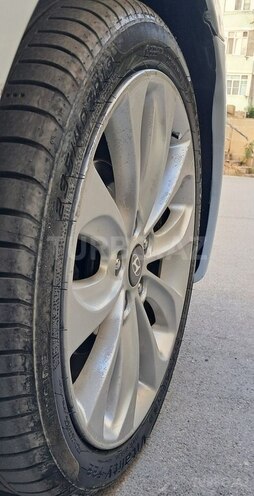 Hyundai Sonata-8