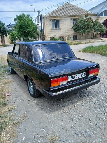 LADA (VAZ) 2107-2