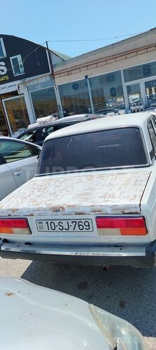 LADA (VAZ) 2107-2