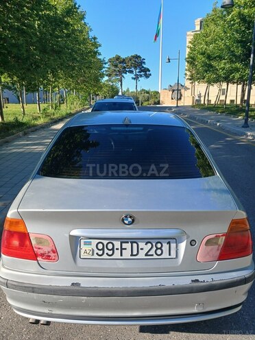 BMW 320-4