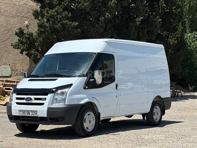 Ford Transit-2