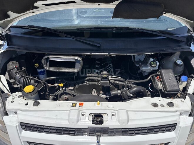Ford Transit-17