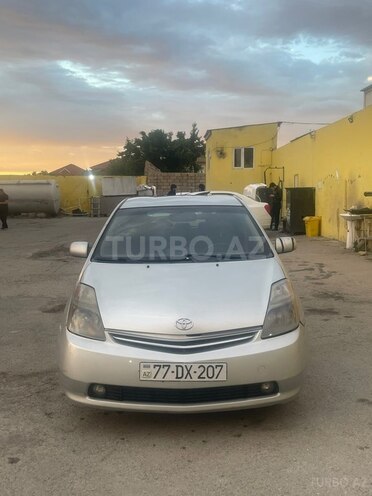 Toyota Prius-1