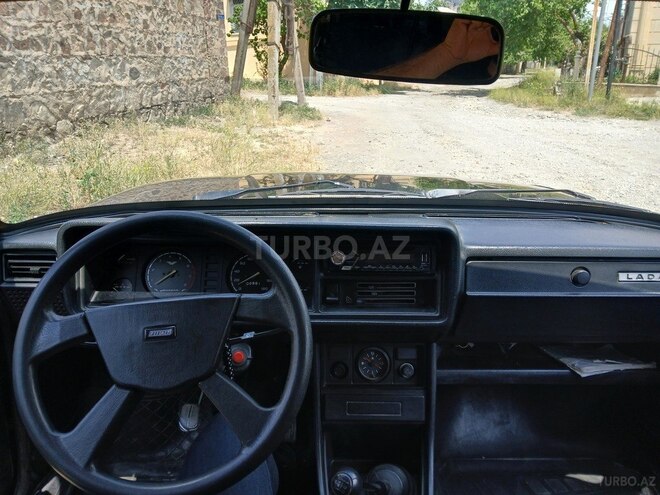 LADA (VAZ) 2107-8