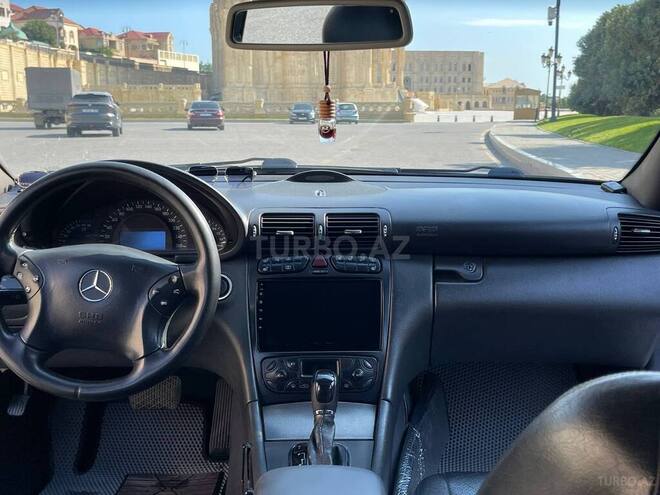 Mercedes C 200-8