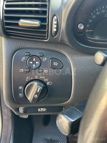 Mercedes C 200-13