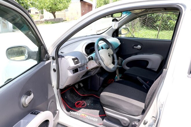 Nissan Micra-10