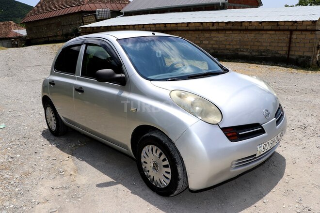 Nissan Micra-8