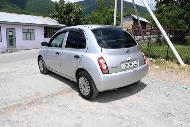 Nissan Micra-6