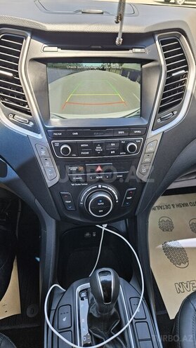 Hyundai Santa Fe-10
