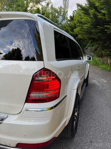 Mercedes GL 350 4MATIC-19