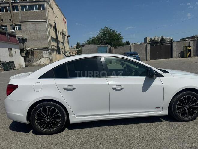 Chevrolet Cruze-3