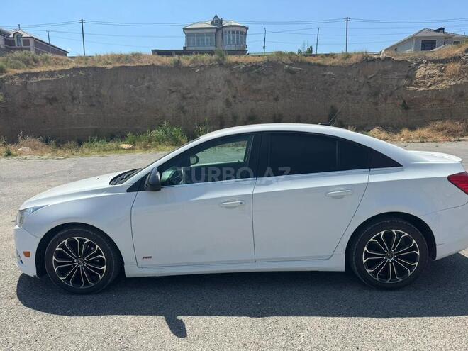 Chevrolet Cruze-2