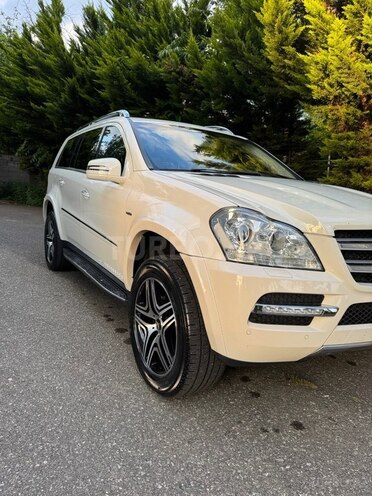 Mercedes GL 350 4MATIC-3