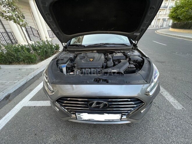 Hyundai Sonata-6