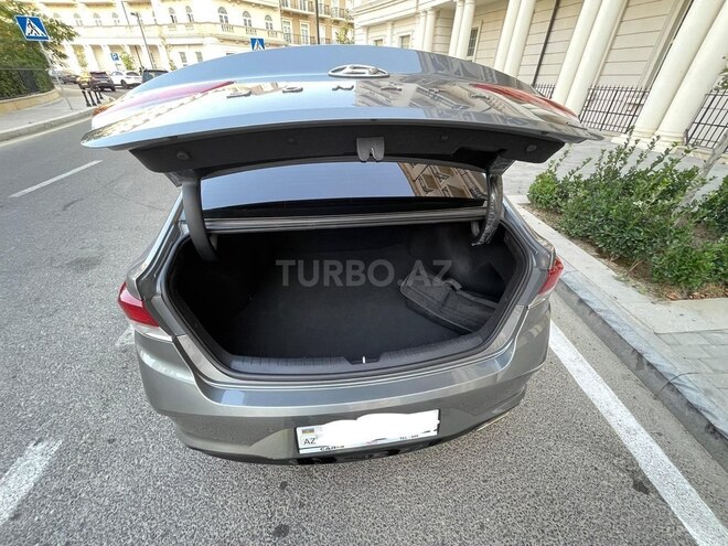 Hyundai Sonata-7