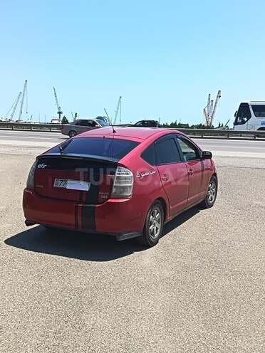 Toyota Prius-2