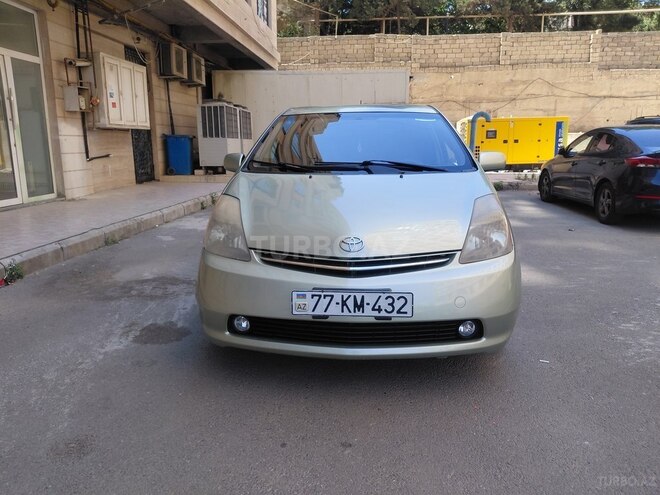 Toyota Prius-1