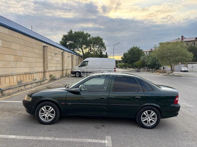 Opel Vectra-9