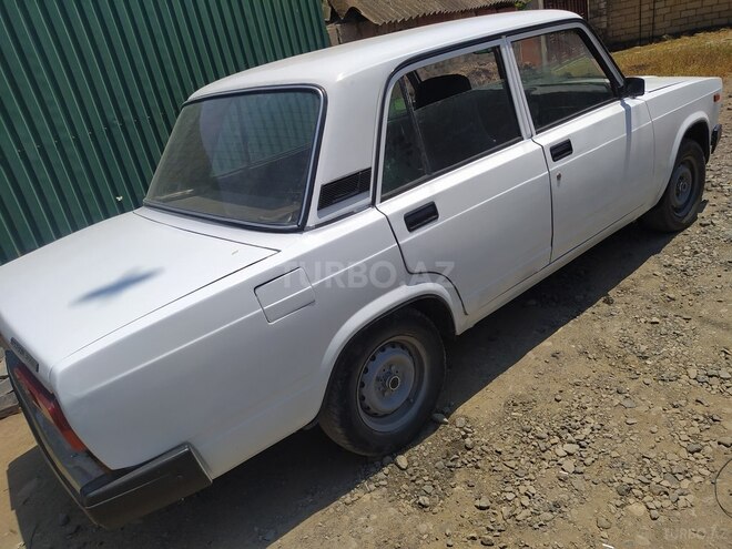LADA (VAZ) 2107-5