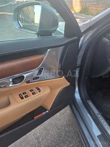 Volvo S90-6