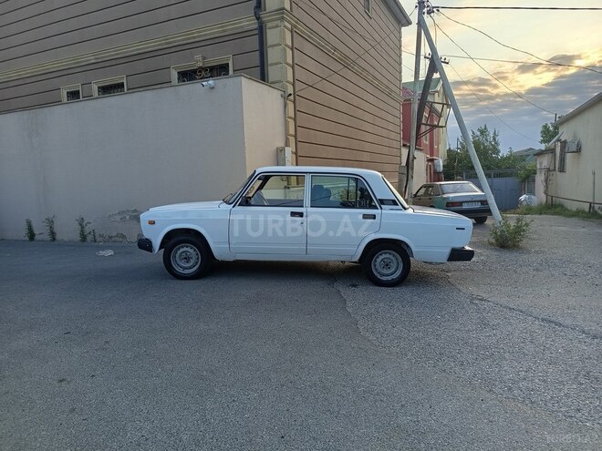 LADA (VAZ) 2107-4