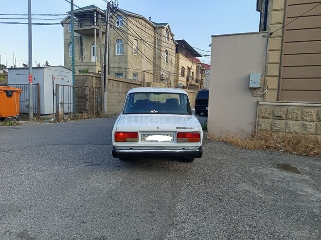 LADA (VAZ) 2107-2