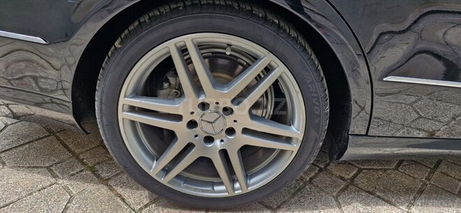 Mercedes E 250-4