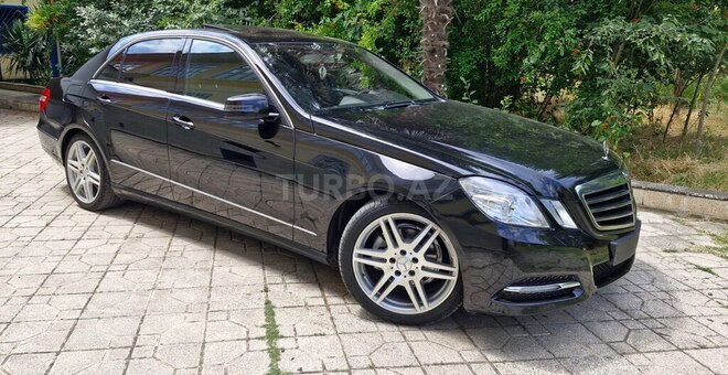 Mercedes E 250-5