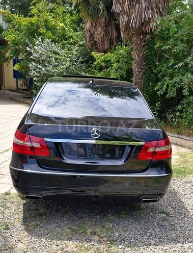 Mercedes E 250-3