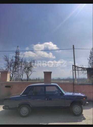 LADA (VAZ) 2107-10