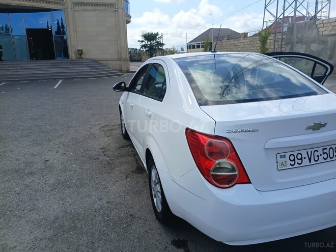Chevrolet Aveo-2
