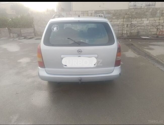Opel Astra-2