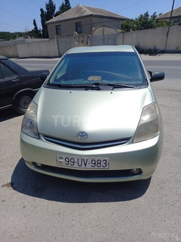 Toyota Prius-1