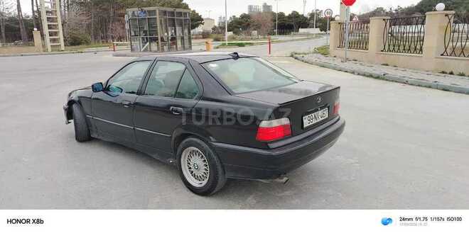 BMW 320-14