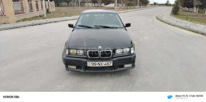 BMW 320-8