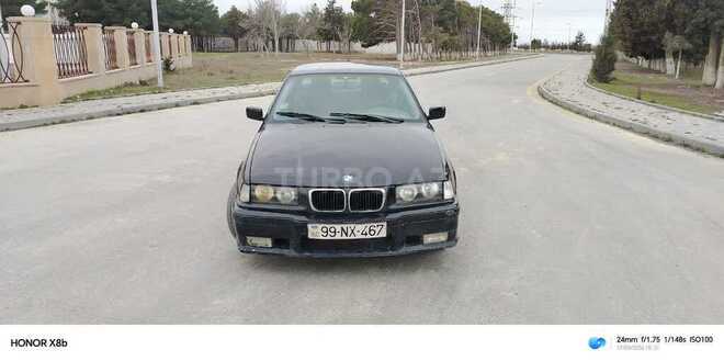 BMW 320-9