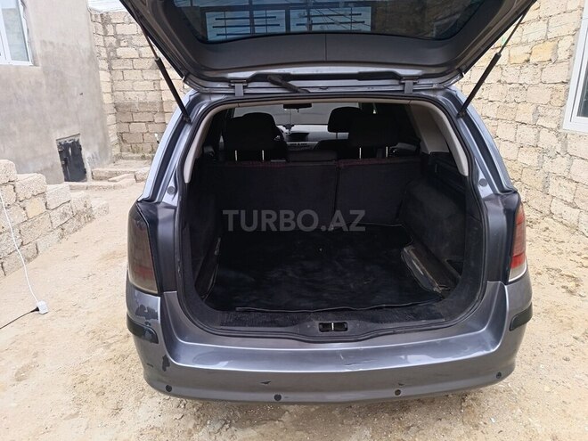 Opel Astra-10