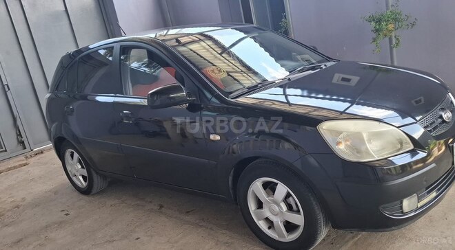 Kia Rio-2