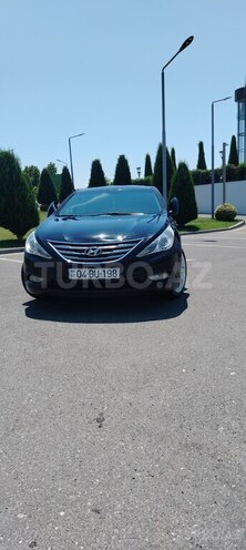 Hyundai Sonata-4