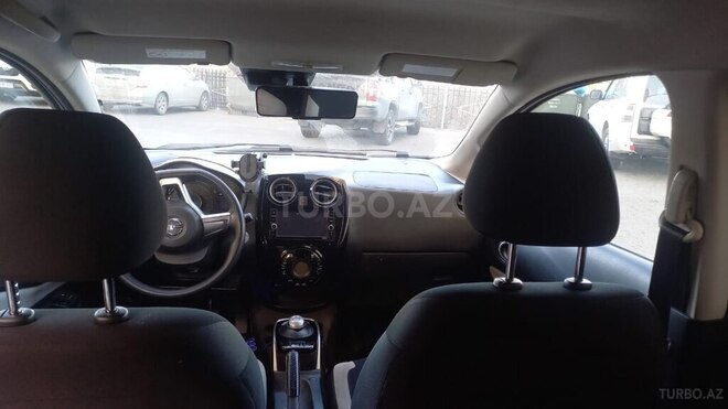 Nissan Note-6