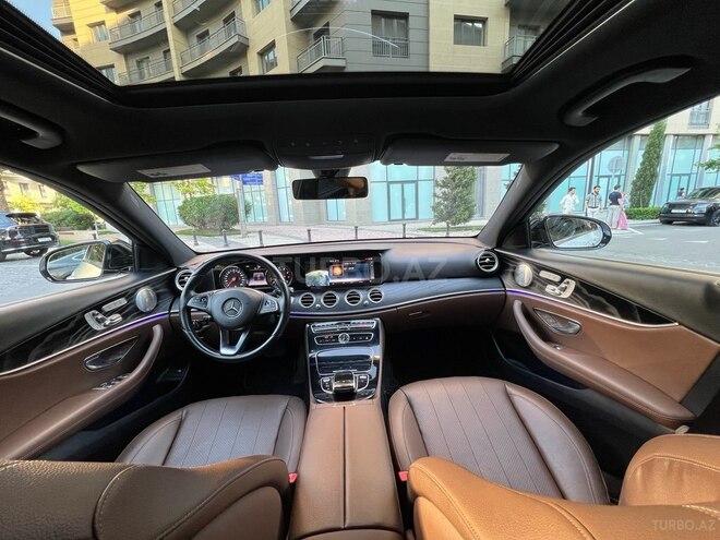 Mercedes E 300-3