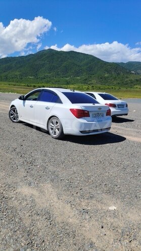 Chevrolet Cruze-3