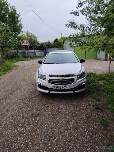 Chevrolet Cruze-1
