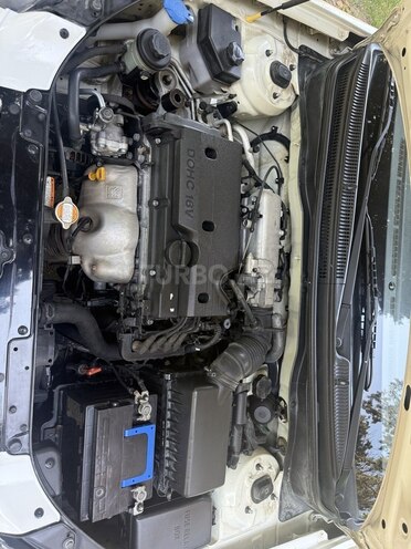 Kia Rio-7
