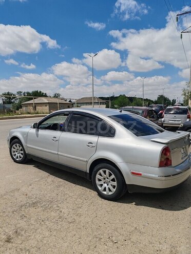 Volkswagen Passat-3